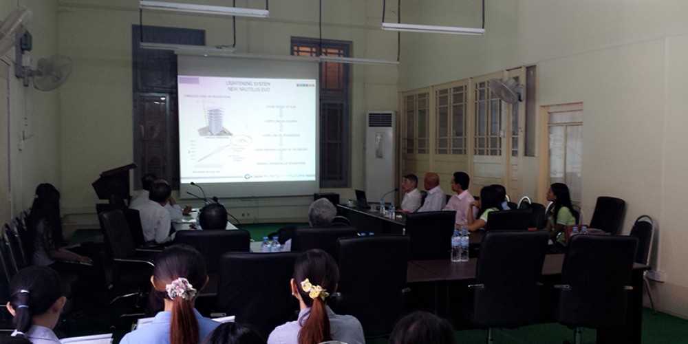 Seminar at CQHP